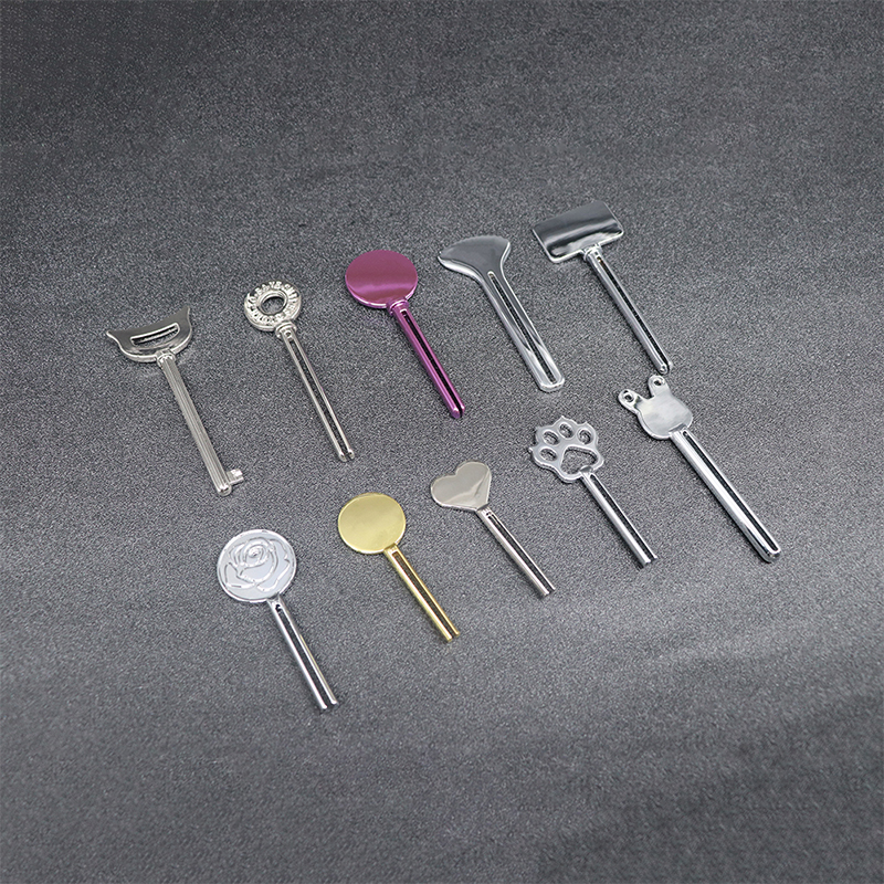 মেটাল টুথপেস্ট ডিসপেনসার ফেসিয়াল ক্লিনজার টুথপেস্ট টিউব স্কুইজার কী শেপ প্রসাধনী টিউব স্কুইজার মেটাল টুথপেস্ট ডিসপেনসার ফেসিয়াল ক্লিনজার টুথপেস্ট টিউব স্কুইজার কী শেপ প্রসাধনী টিউব স্কুইজার