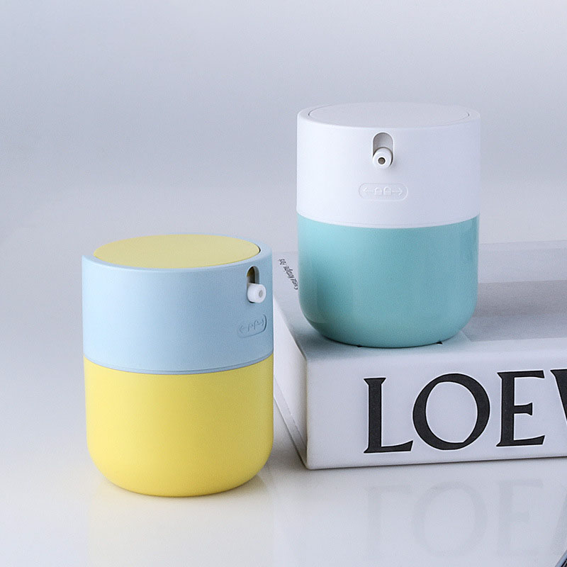 স্কিন কেয়ার আই ক্রিম সিরাম লোশন এসেনশিয়াল অয়েলের জন্য পিপি প্লাস্টিক পাম্প সহ 30ml 50ml কসমেটিক এয়ারলেস জার