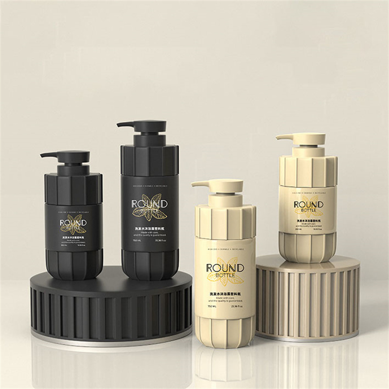 ম্যাট ব্ল্যাক 550 মিলি 600 মিলি 700 মিলি 750 মিলি পোষা প্লাস্টিক স্ট্রিপ পুরু ওয়াল প্লাস্টিক লোশন পাম্প বোতল ক্লিনার সানক্রিম শ্যাম্পু শাওয়ার জেলের জন্য