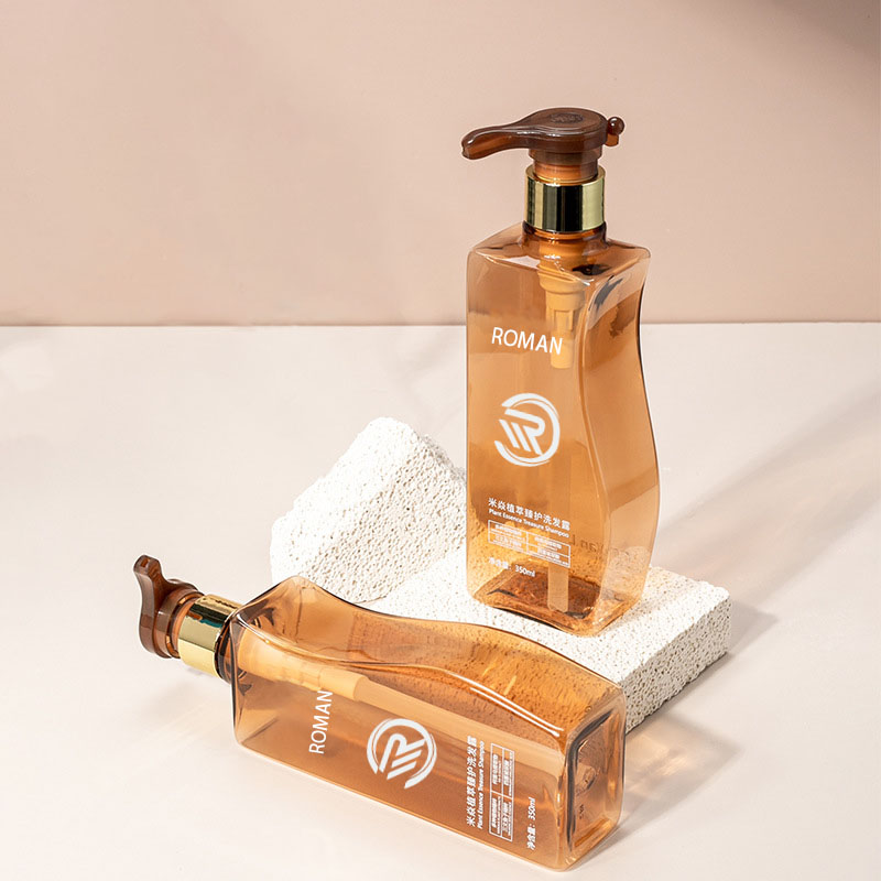 চুলের যত্ন শ্যাম্পু কন্ডিশনার বা ফেস ক্রিম ব্যবহারের জন্য পাম্প সহ নির্ভরযোগ্য 350ml 500ml কার্ভ-আকৃতির অ্যাম্বার পেট প্লাস্টিক খালি বডি লোশন বোতল চুলের যত্ন শ্যাম্পু কন্ডিশনার বা ফেস ক্রিম ব্যবহারের জন্য পাম্প সহ নির্ভরযোগ্য 350ml 500ml কার্ভ-আকৃতির অ্যাম্বার পেট প্লাস্টিক খালি বডি লোশন বোতল