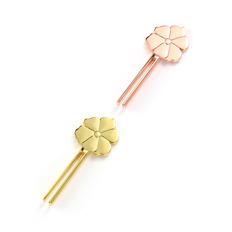 স্মাইলিং ফ্লাওয়ার আকৃতির জিঙ্ক অ্যালয় টিউব স্কুইজার স্মাইলিং ফ্লাওয়ার আকৃতির জিঙ্ক অ্যালয় টিউব স্কুইজার